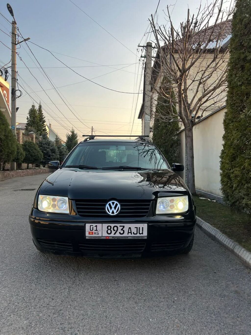 Volkswagen Jetta: 2002 г., 2 л, Автомат, Бензин, Универсал: фото 2