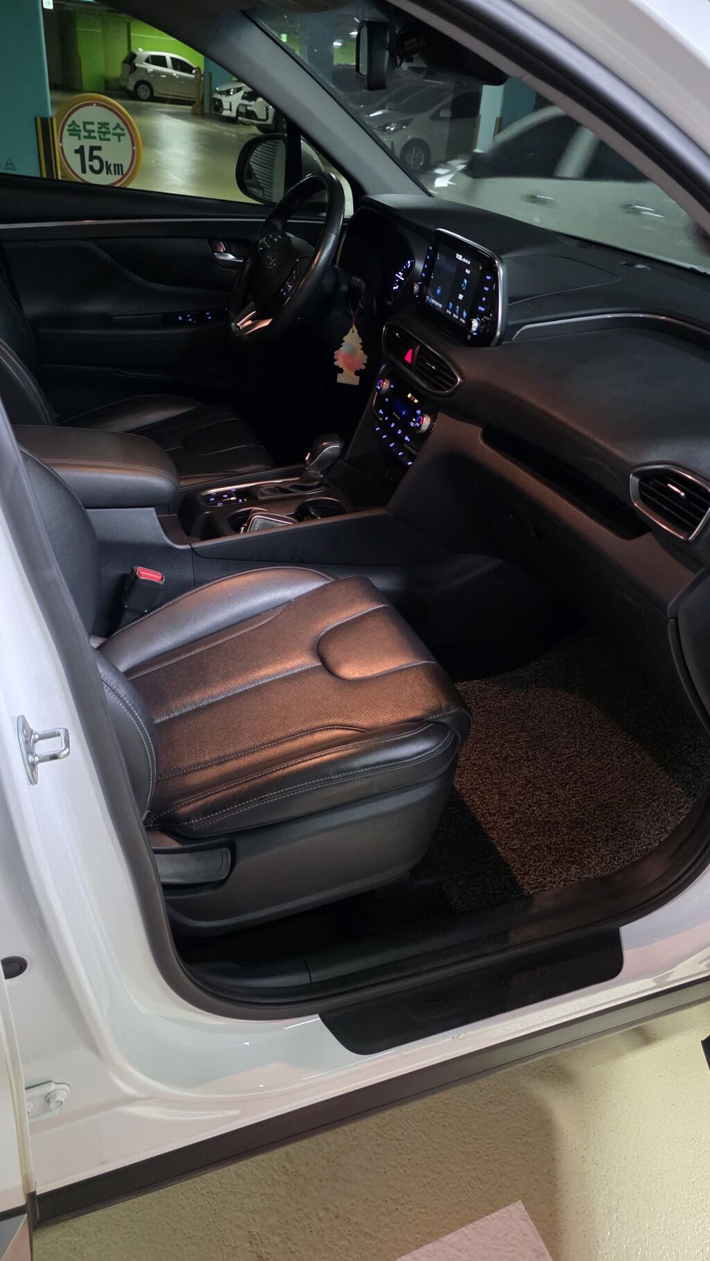 Hyundai Santa Fe: 2020 г., 2 л, Автомат, Дизель, Кроссовер: фото 4