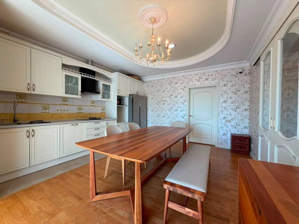 Просторная светлая квартира в современном жилом комплексе с закрытым: фото 3