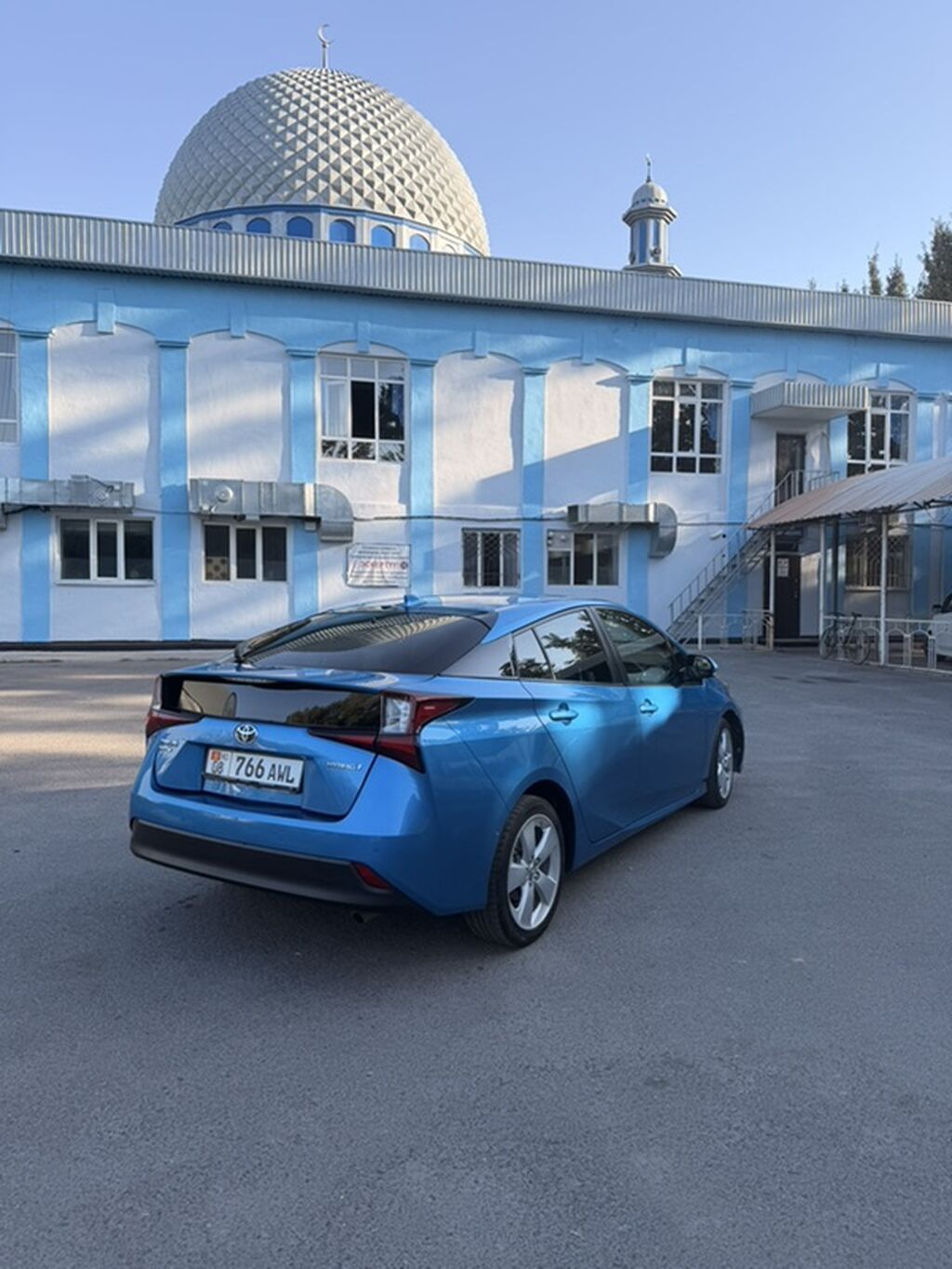 Toyota Prius: 2020 г., Вариатор, Гибрид, Хэтчбэк: фото 3