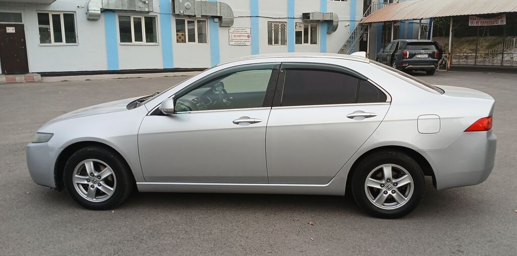 Honda Accord: 2003 г., 2 л, Автомат, Бензин, Седан: фото 7