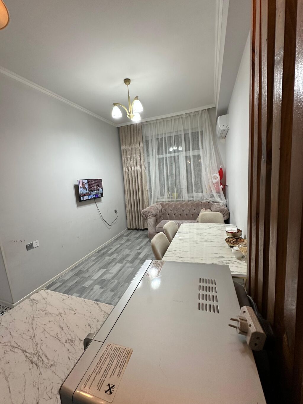Xırdalan Jasmin parkda yeni tikili binanın 2 ci mərtəbəsidə olan 2