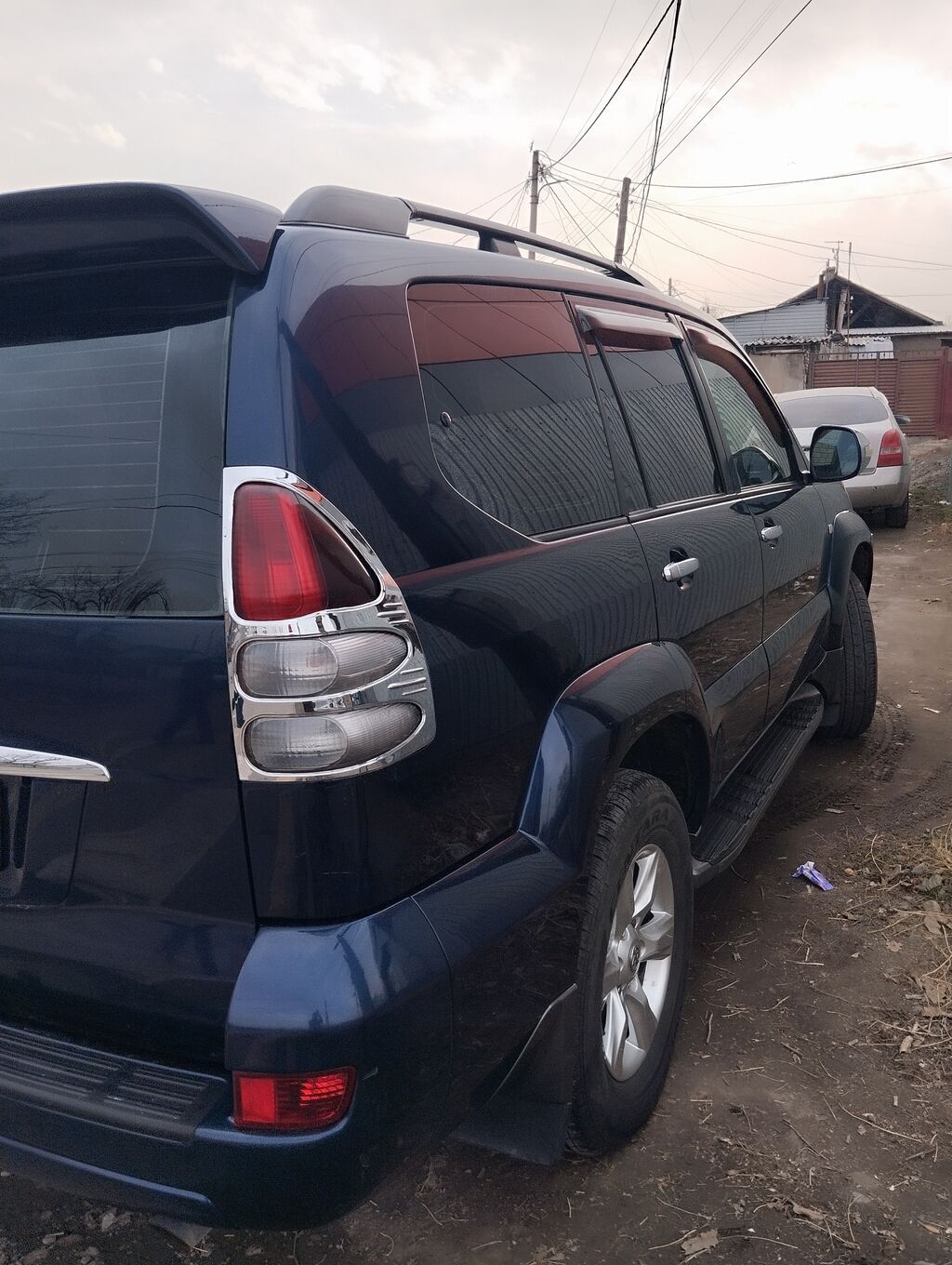 Toyota Land Cruiser Prado: 2006 г., 4 л, Автомат, Газ, Внедорожник: фото 3