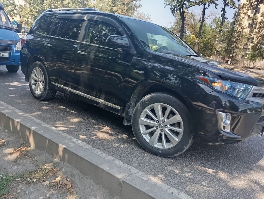 Toyota Highlander: 2012 г., 3.5 л, Автомат, Гибрид, Кроссовер: фото 5