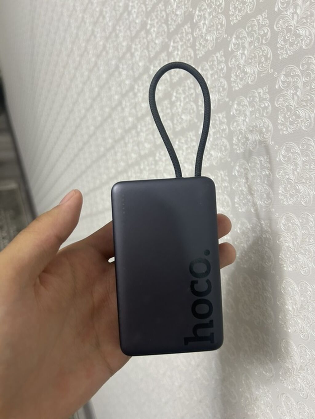 Внешний аккумулятор Hoco с магнитной беспроводной зарядкой: фото 1