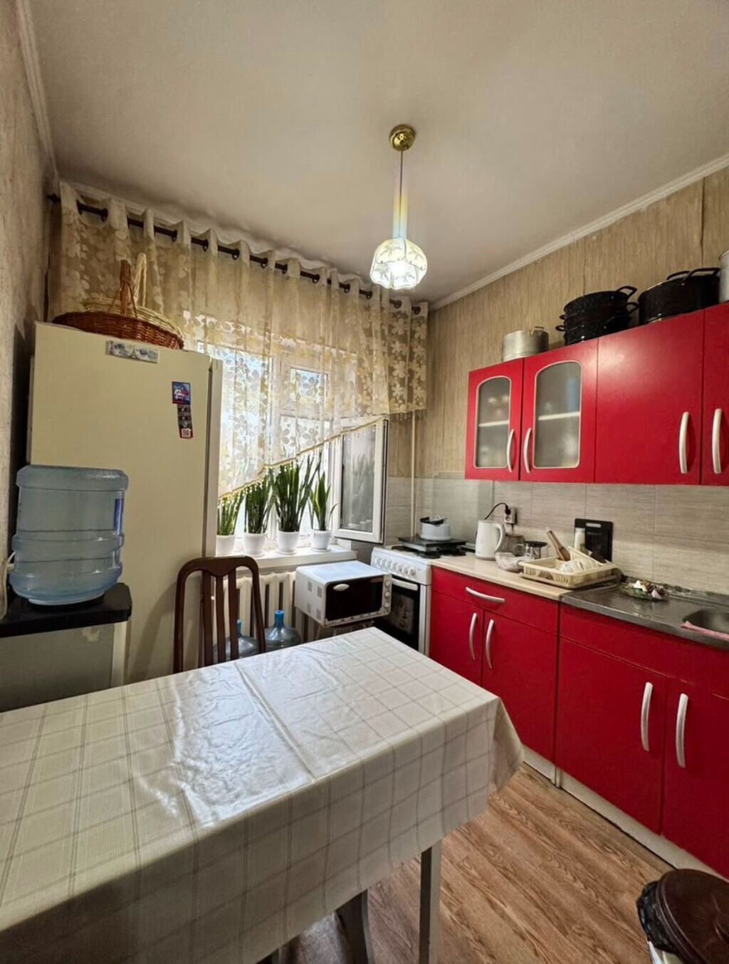 2 комнаты, 48 м², парк Фучика 105 серия, 2 этаж, Евроремонт: фото 3
