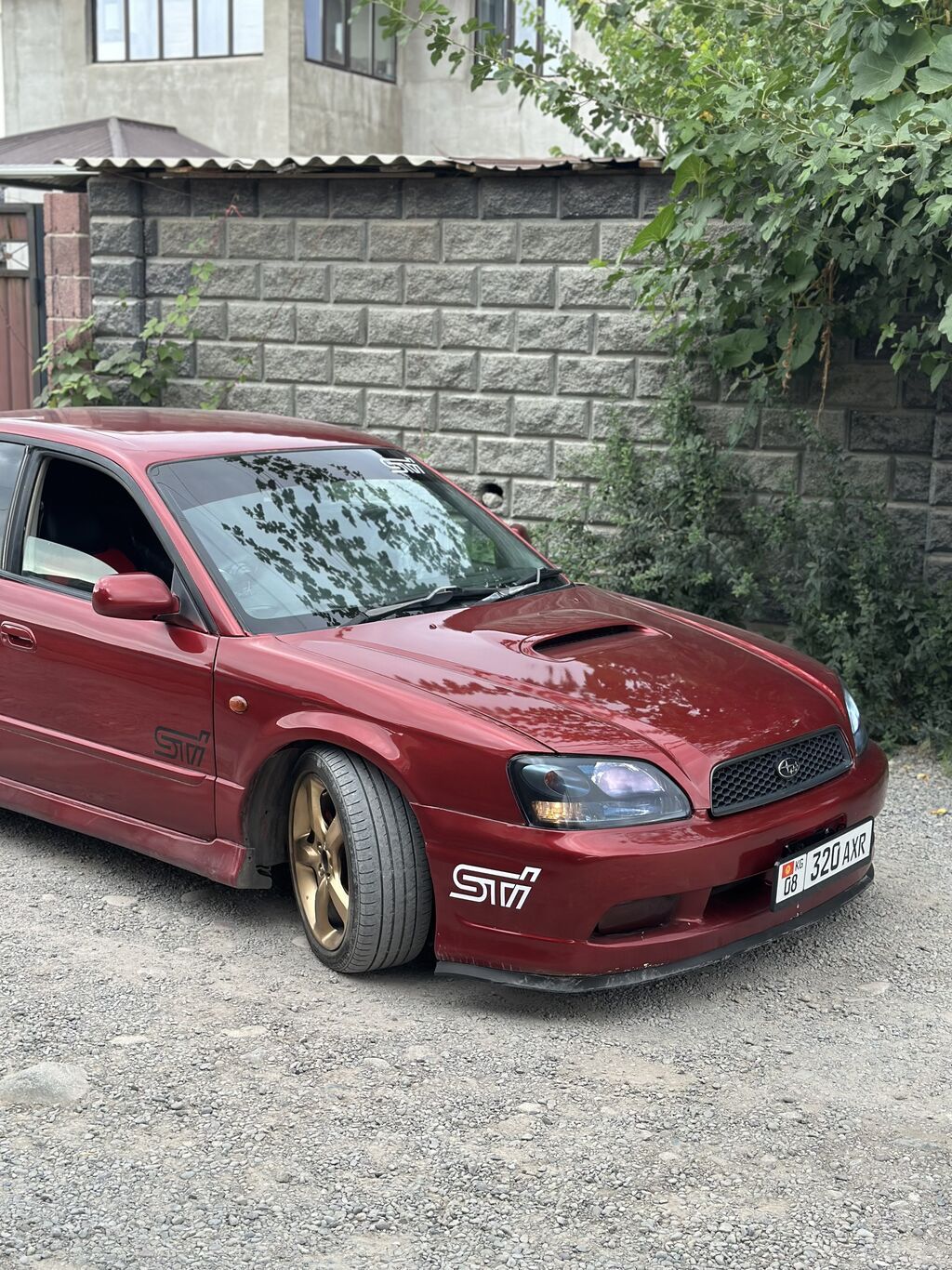 Subaru Legacy: 1999 г., 2 л, Механика, Бензин, Седан: фото 4