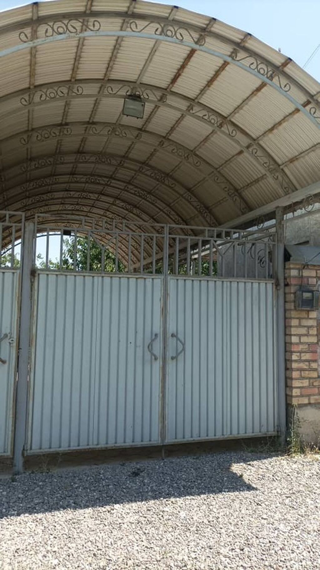 СДАЁТСЯ В АРЕНДУ 3-КОМНАТНАЯ ВРЕМЯНКА! г. Ош, село Фурхат: фото 3