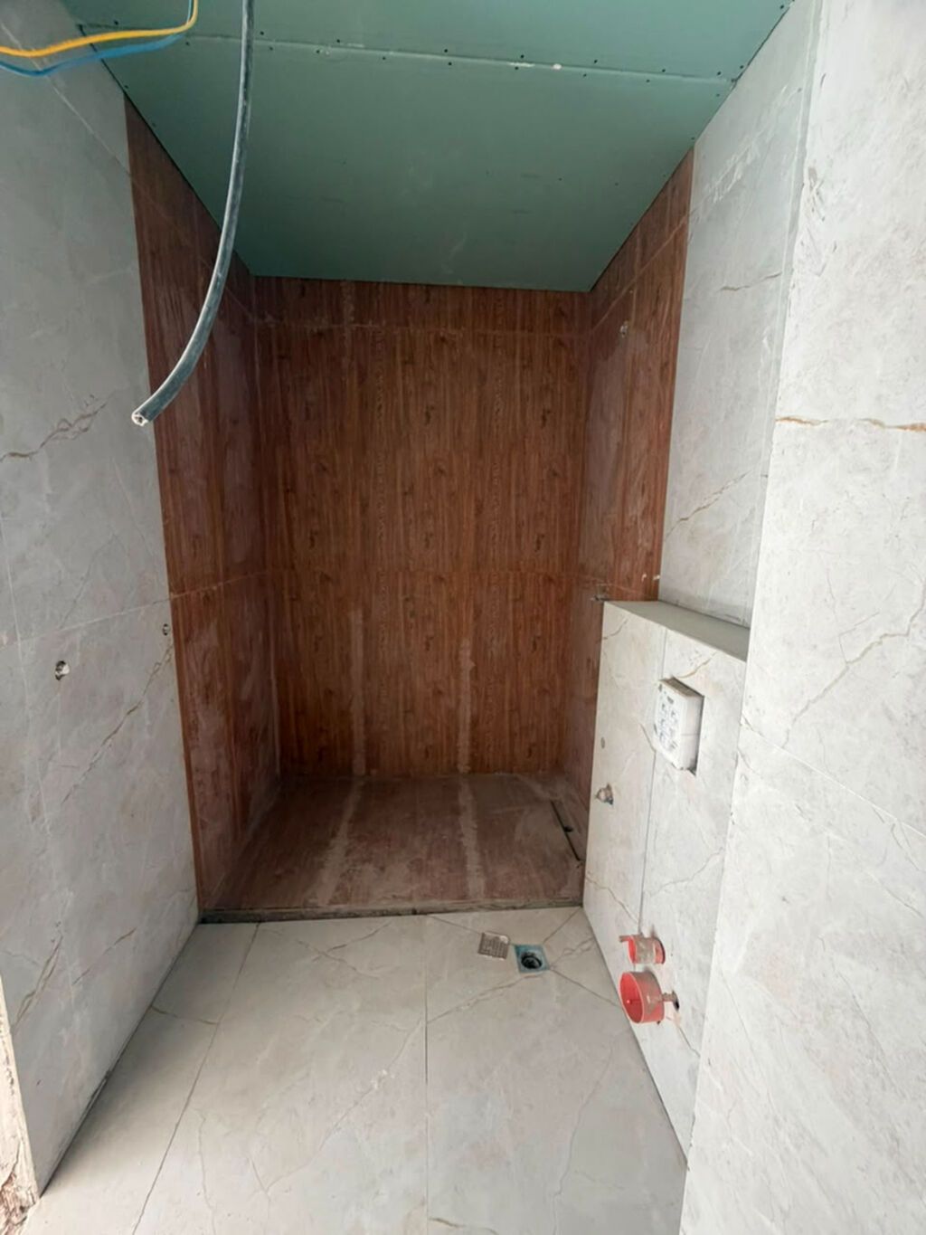 3 otaqlı, Yeni tikili, m. Gənclik, 114 kv. m