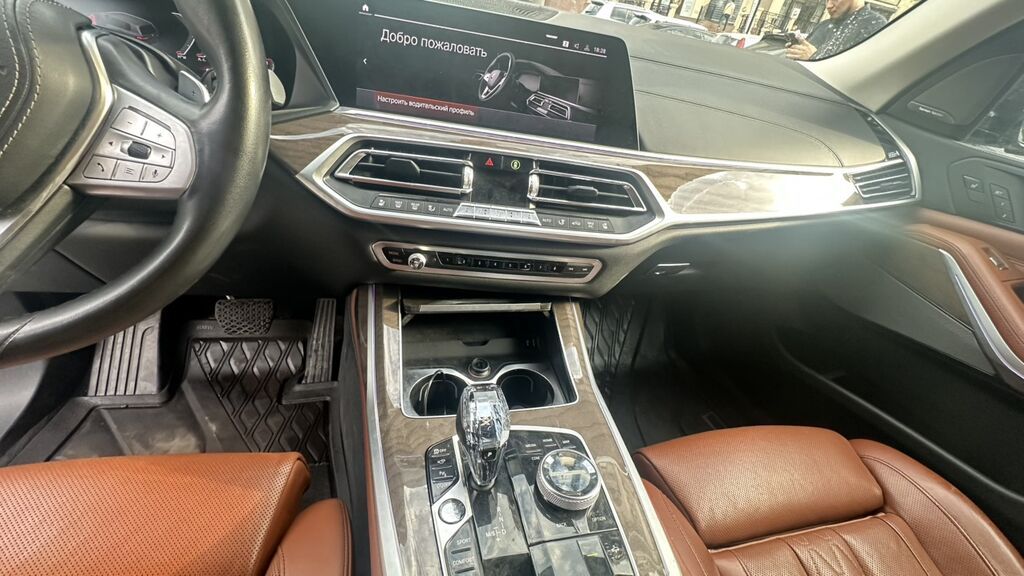 BMW X7: 2020 г., 4.4 л, Автомат, Бензин, Внедорожник: фото 7