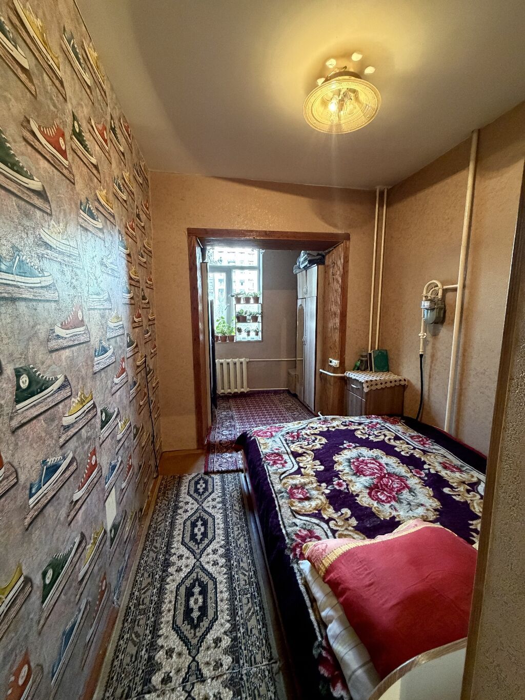 4 комнаты, 71 м², Аламедин-1 мкр 106 серия, 4 этаж, Старый ремонт