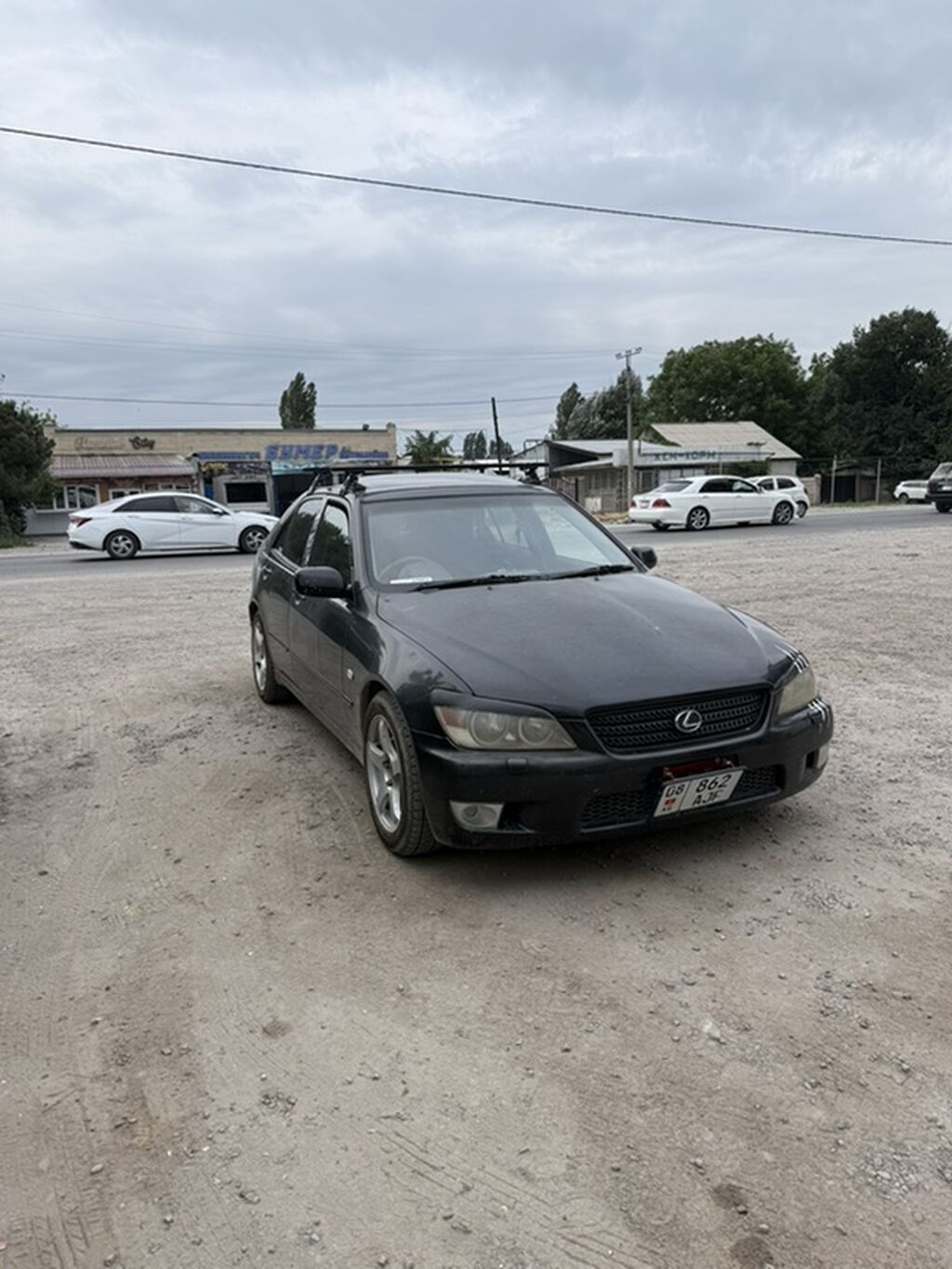 Lexus IS