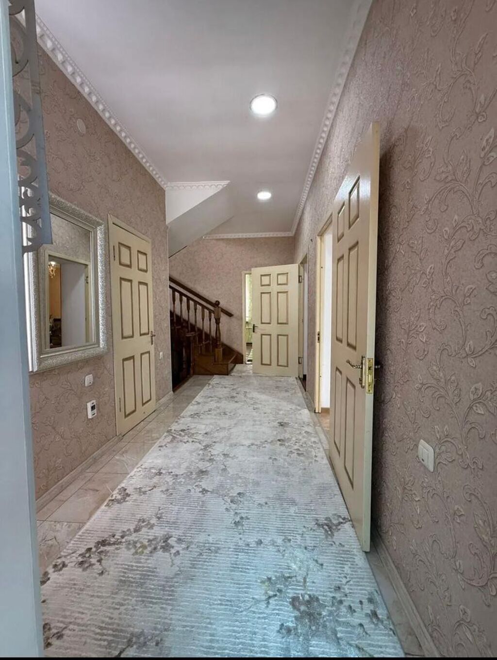 200 м², 5 комнат, Азия Молл, Без подселения: фото 4