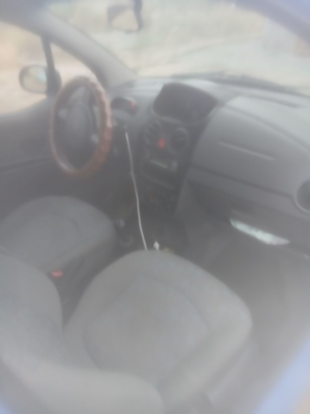 Chevrolet Spark: 2005 г., 0.1 л, Механика, Бензин, Хэтчбэк: фото 5