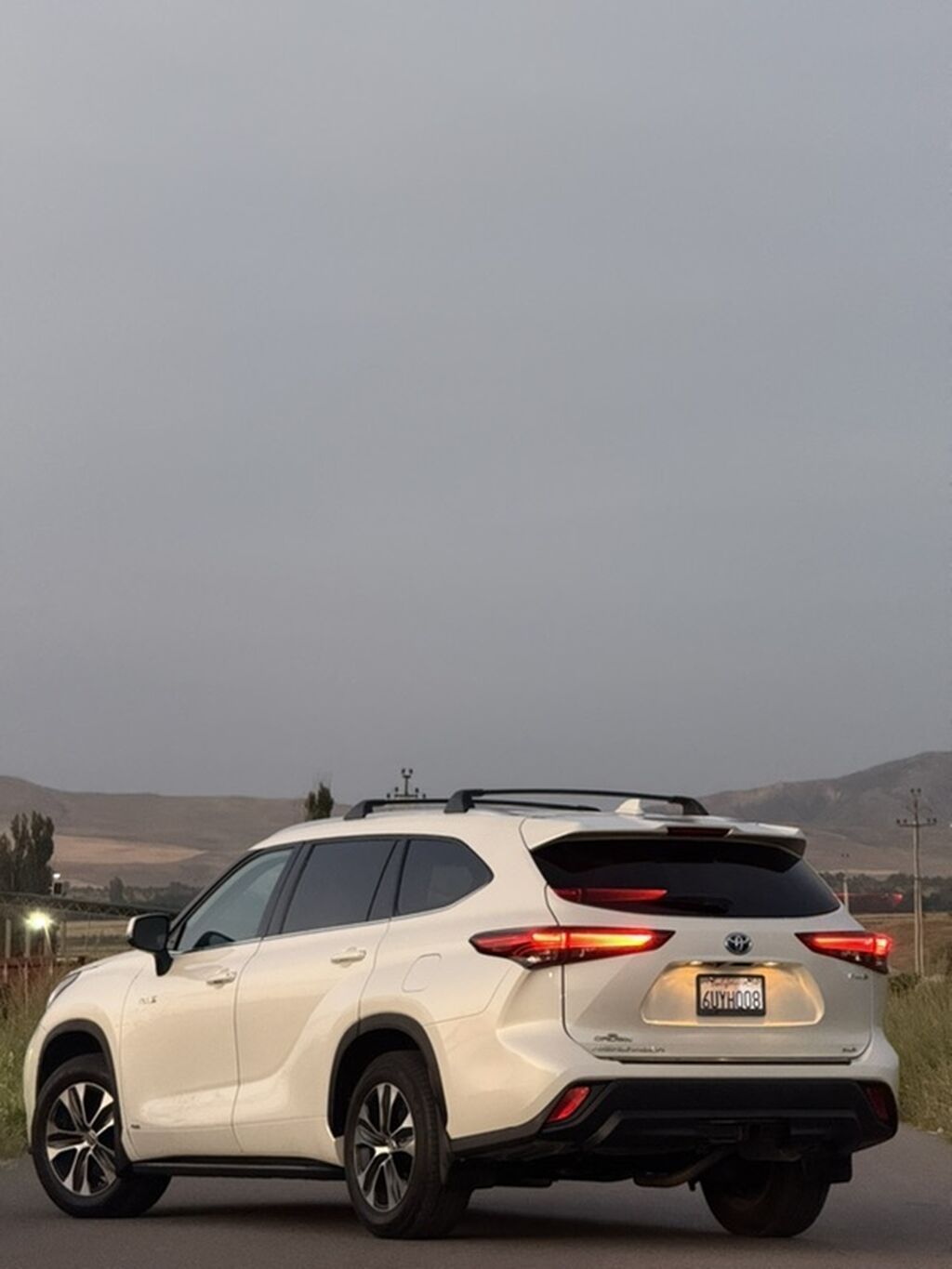 Toyota Highlander: 2020 г., 2.5 л, Автомат, Гибрид, Кроссовер: фото 5