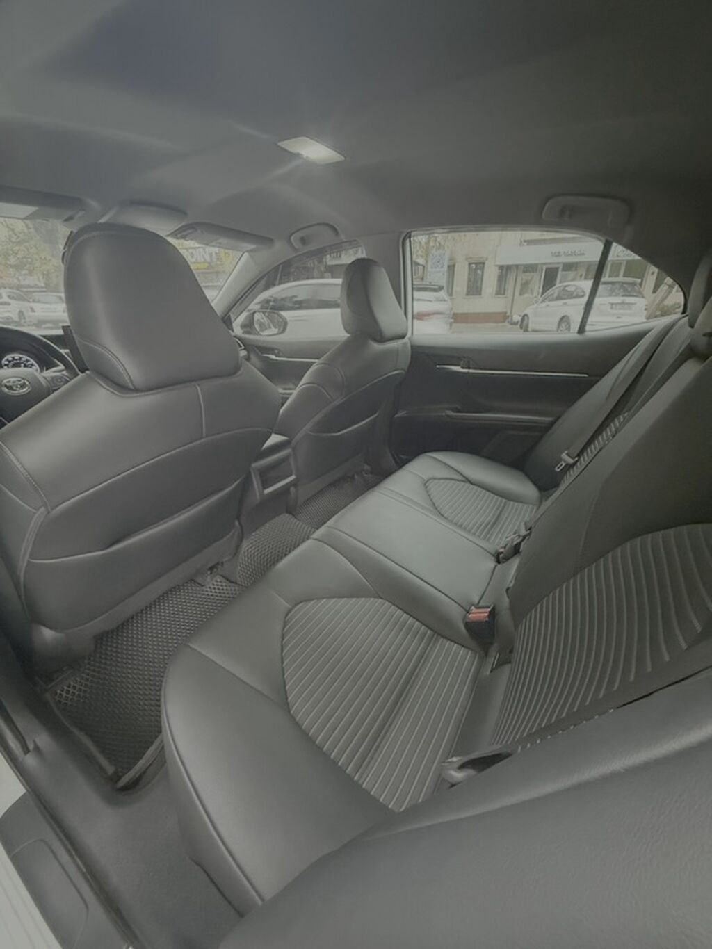 Toyota Camry: 2022 г., 2.5 л, Автомат, Бензин, Седан: фото 5