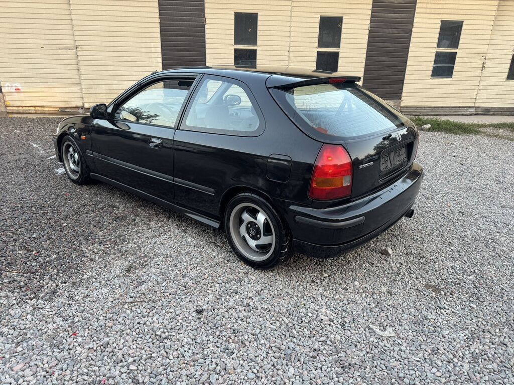 Honda Civic: 1997 г., 1.4 л, Бензин, Хэтчбэк: фото 2