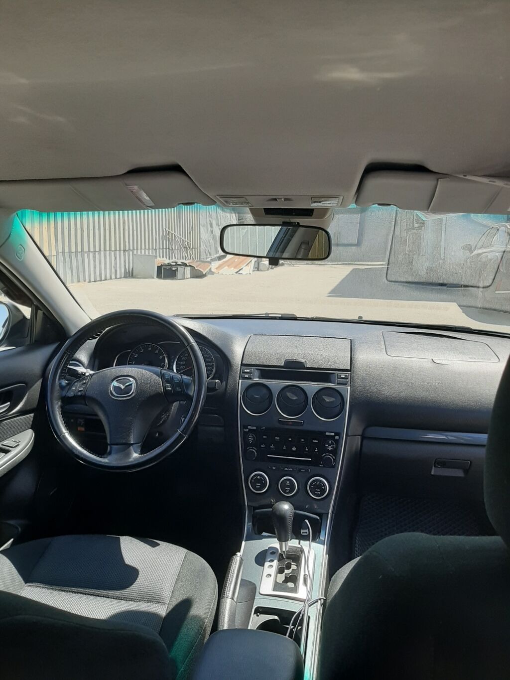 Mazda 6: 2005 г., 2 л, Автомат, Бензин, Седан: фото 5