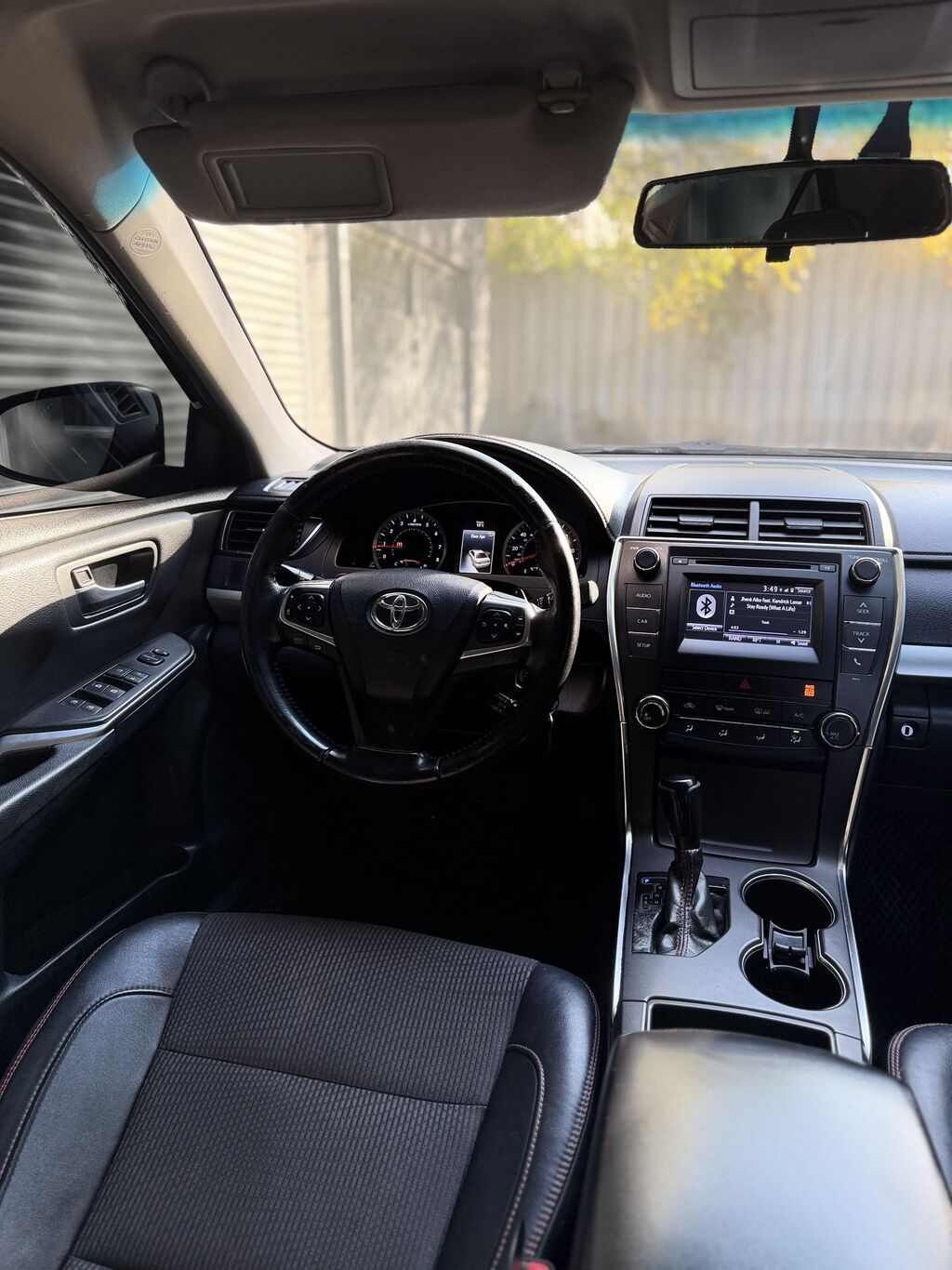Toyota Camry: 2016 г., 2.5 л, Автомат, Бензин, Седан: фото 8