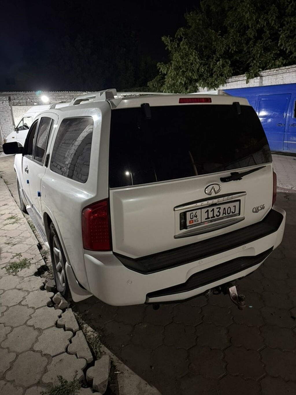 Infiniti QX56: 2005 г., 5.6 л, Автомат, Газ, Внедорожник: фото 5