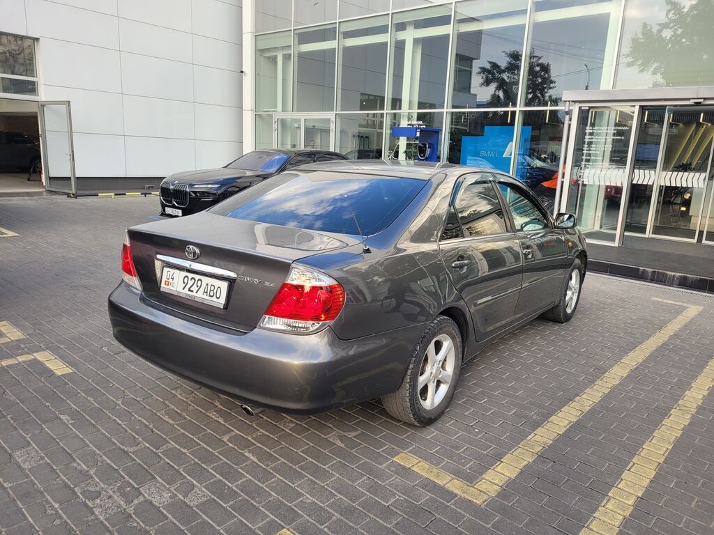 Toyota Camry: 2004 г., 2.4 л, Автомат, Бензин, Седан: фото 4