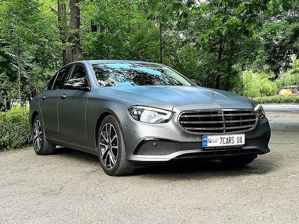 Mercedes-Benz E-Class: 2021 г., Седан