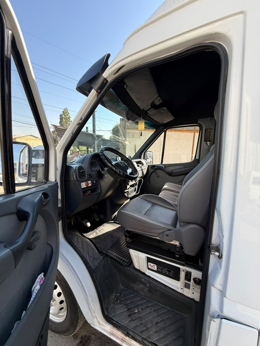 Легкий грузовик, Mercedes-Benz, Стандарт, 2 т, Б/у: фото 6