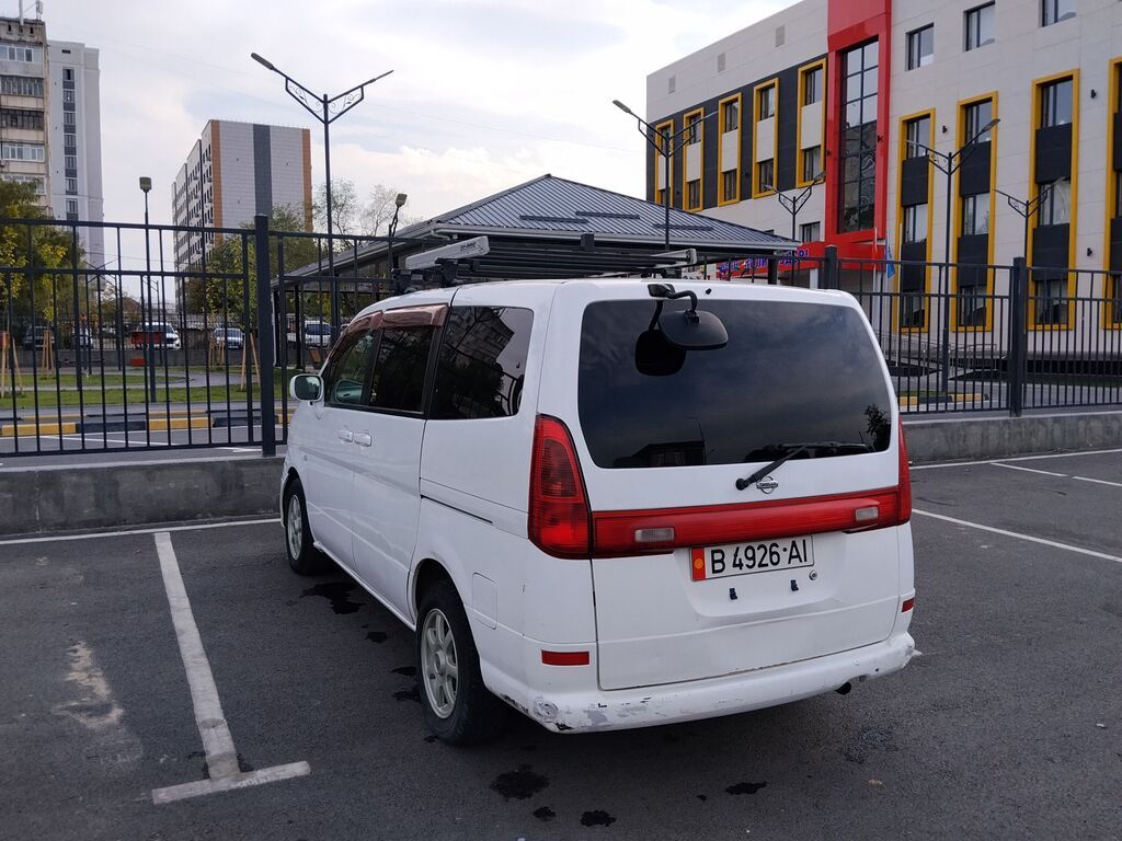 Nissan Serena: 2000 г., 2 л, Автомат, Бензин, Минивэн: фото 2