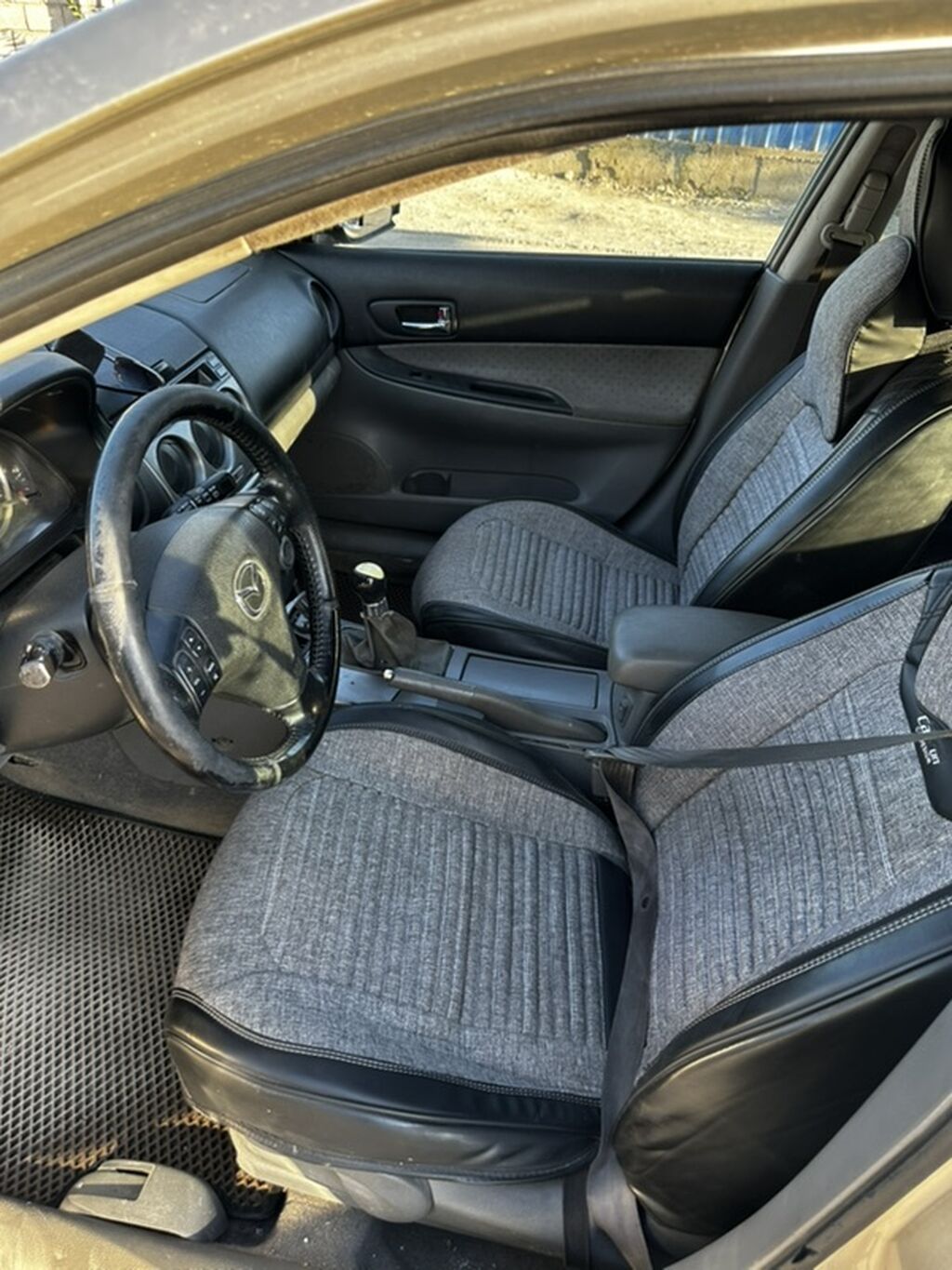 Mazda 6: 2004 г., Механика, Седан — фото 4