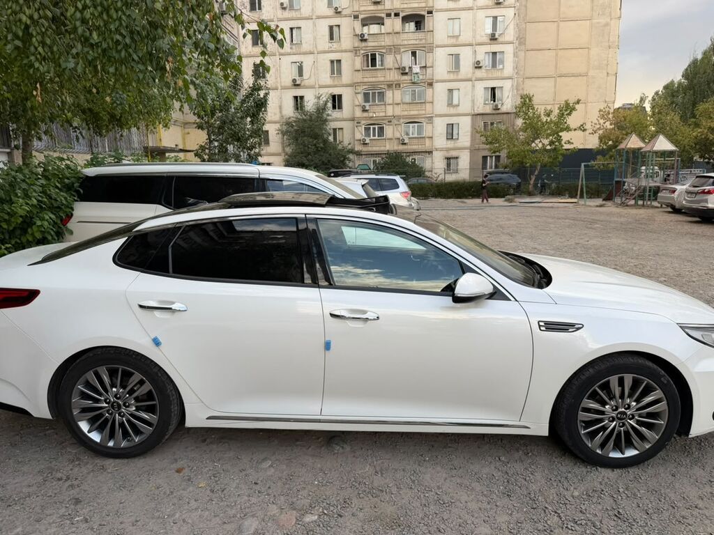 Kia K5: 2018 г., 2 л, Автомат, Бензин, Седан: фото 2