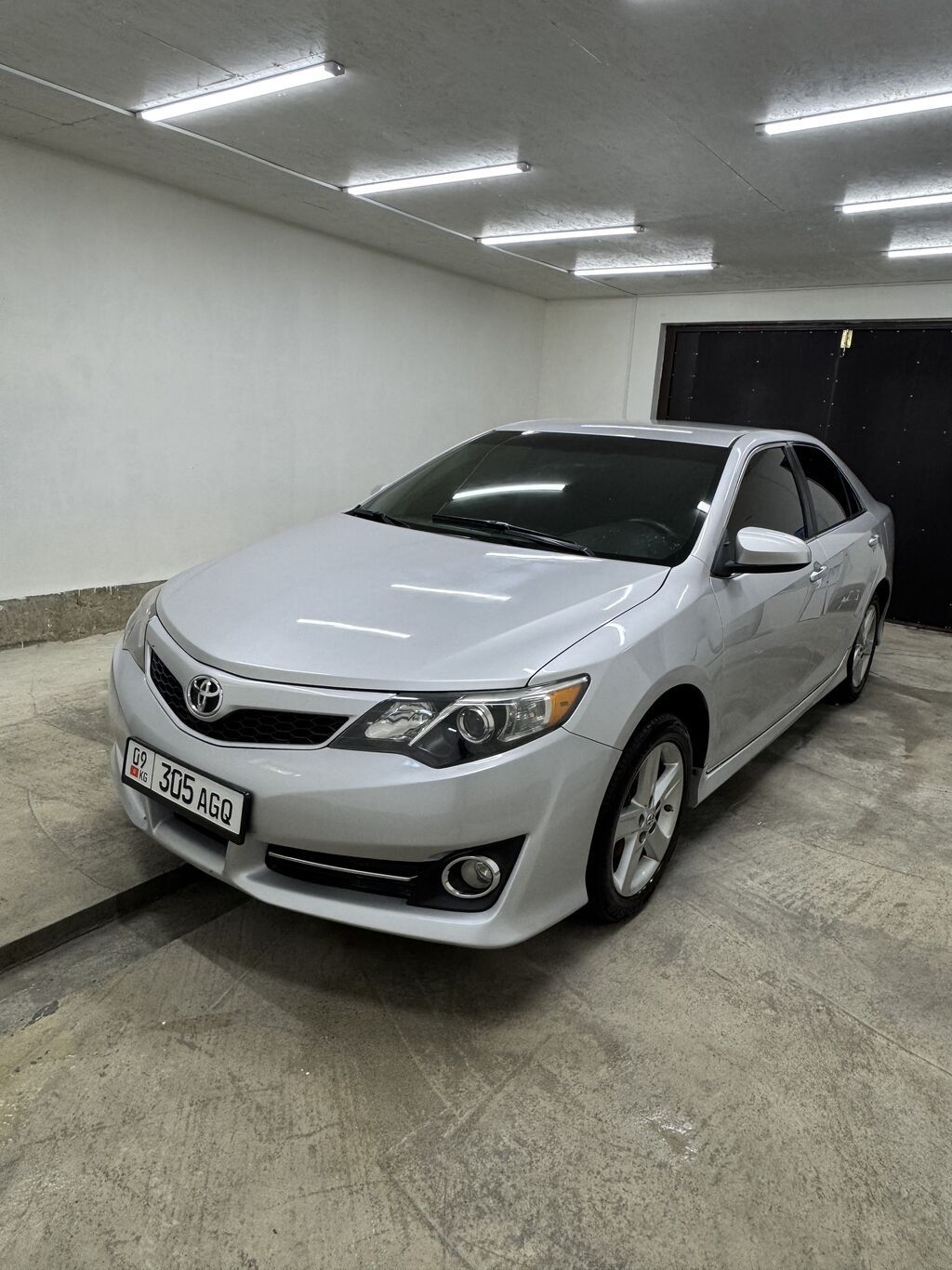 Toyota Camry: 2012 г., 2.5 л, Автомат, Бензин, Седан: фото 2