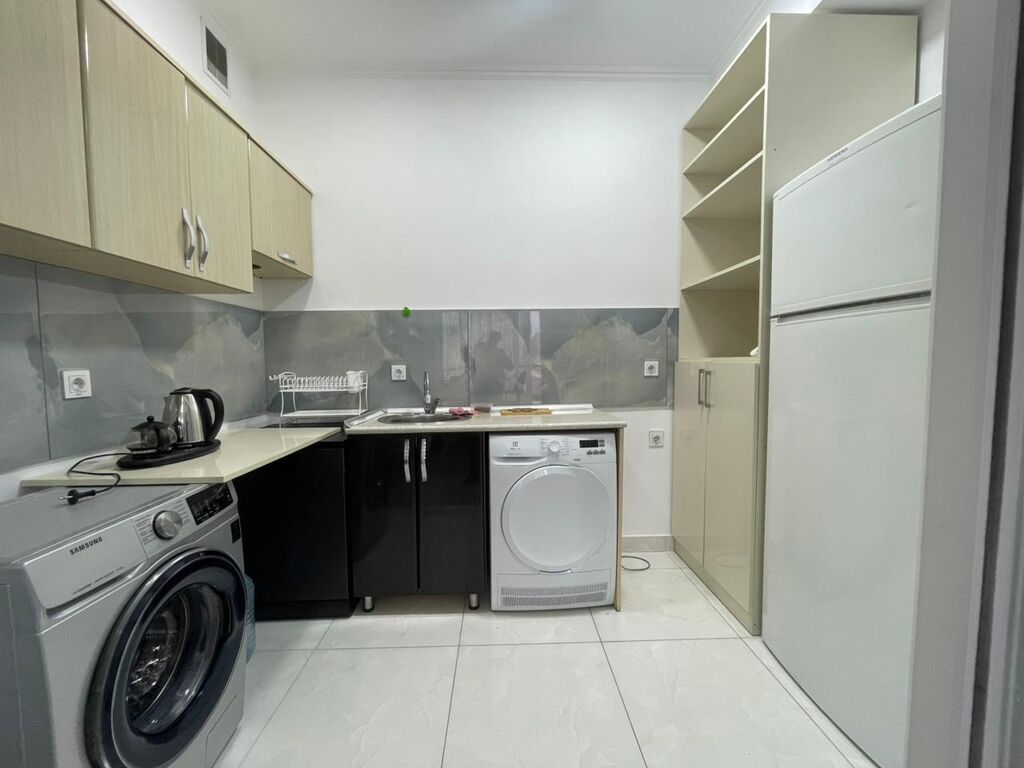 ✨ XANIM OTAQ YOLDAŞI AXTARILIR ✨ 📍 Xətai metrosuna 2 dəqiqəlik