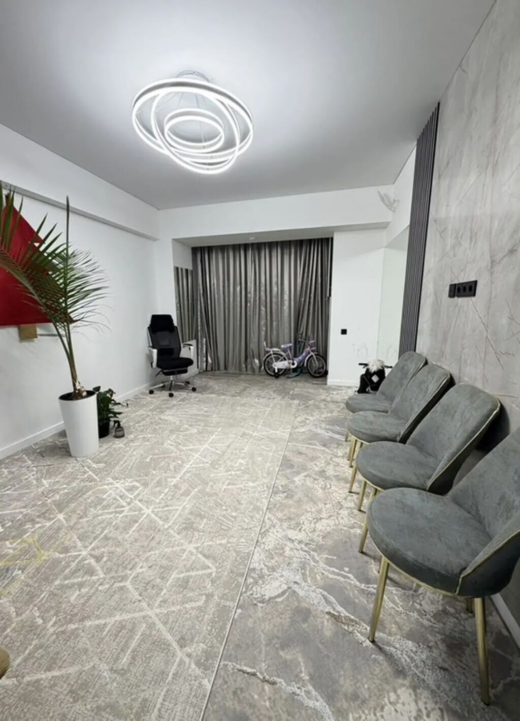 2 комнаты, 64 м², 12 мкр Элитка, 1 этаж, Евроремонт: фото 2