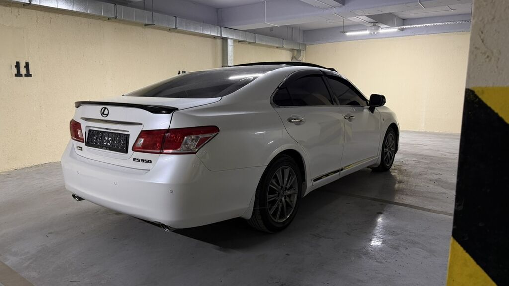 Lexus ES: 2010 г., 3.5 л, Автомат, Бензин, Седан: фото 4