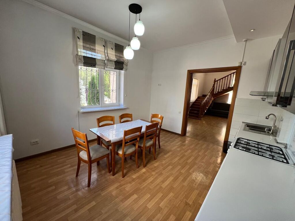 200 м², 7 комнат, Мед Академия, Без животных: фото 6