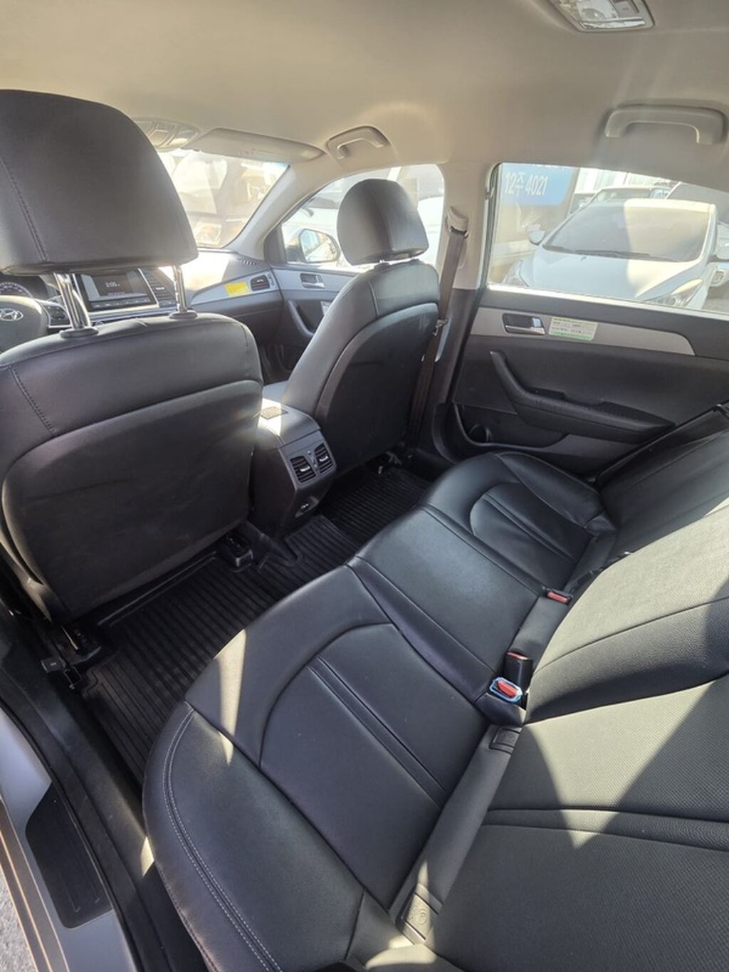 Hyundai Sonata: 2023 г., 2 л, Автомат, Газ, Седан: фото 7