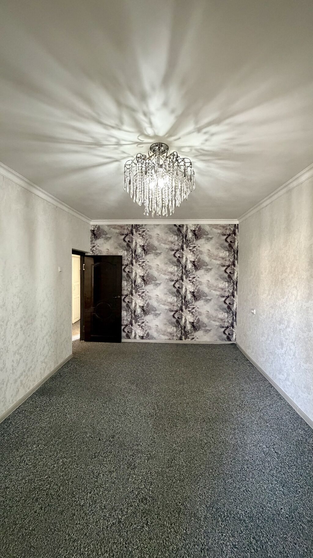 2 комнаты, 56 м², Черёмушки мкр., 107 серия, 3 этаж, Евроремонт: фото 1