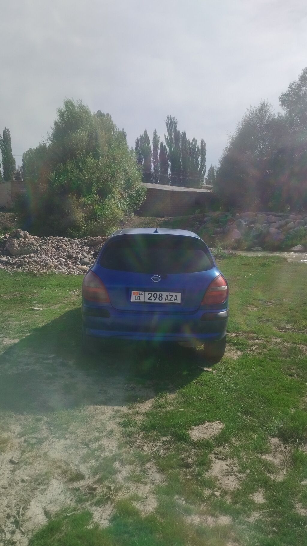 Nissan Almera: 2001 г., 1.8 л, Механика, Бензин, Хэтчбэк: фото 4
