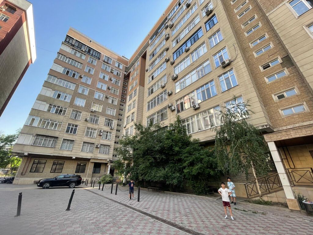 2 комнаты, 71 м², Элитка, 6 этаж, Евроремонт — фото 1