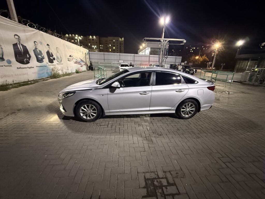 Hyundai Sonata: 2019 г., 2 л, Автомат, Газ, Седан: фото 7