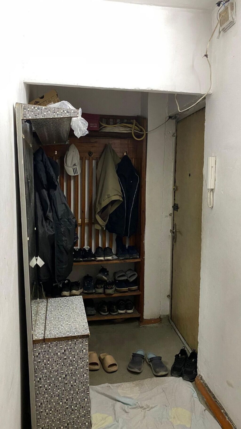 2 комнаты, 45 м², 104 серия, 3 этаж, Требуется ремонт — фото 2