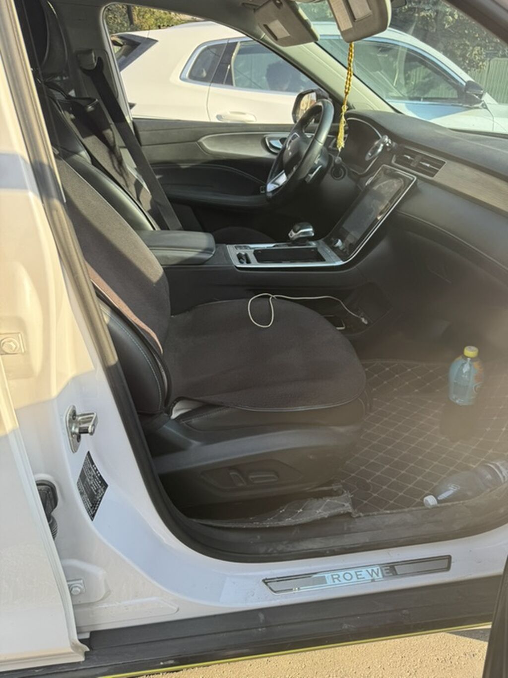 Roewe RX5: 2021 г., 1.5 л, Электромобиль, Кроссовер: фото 6