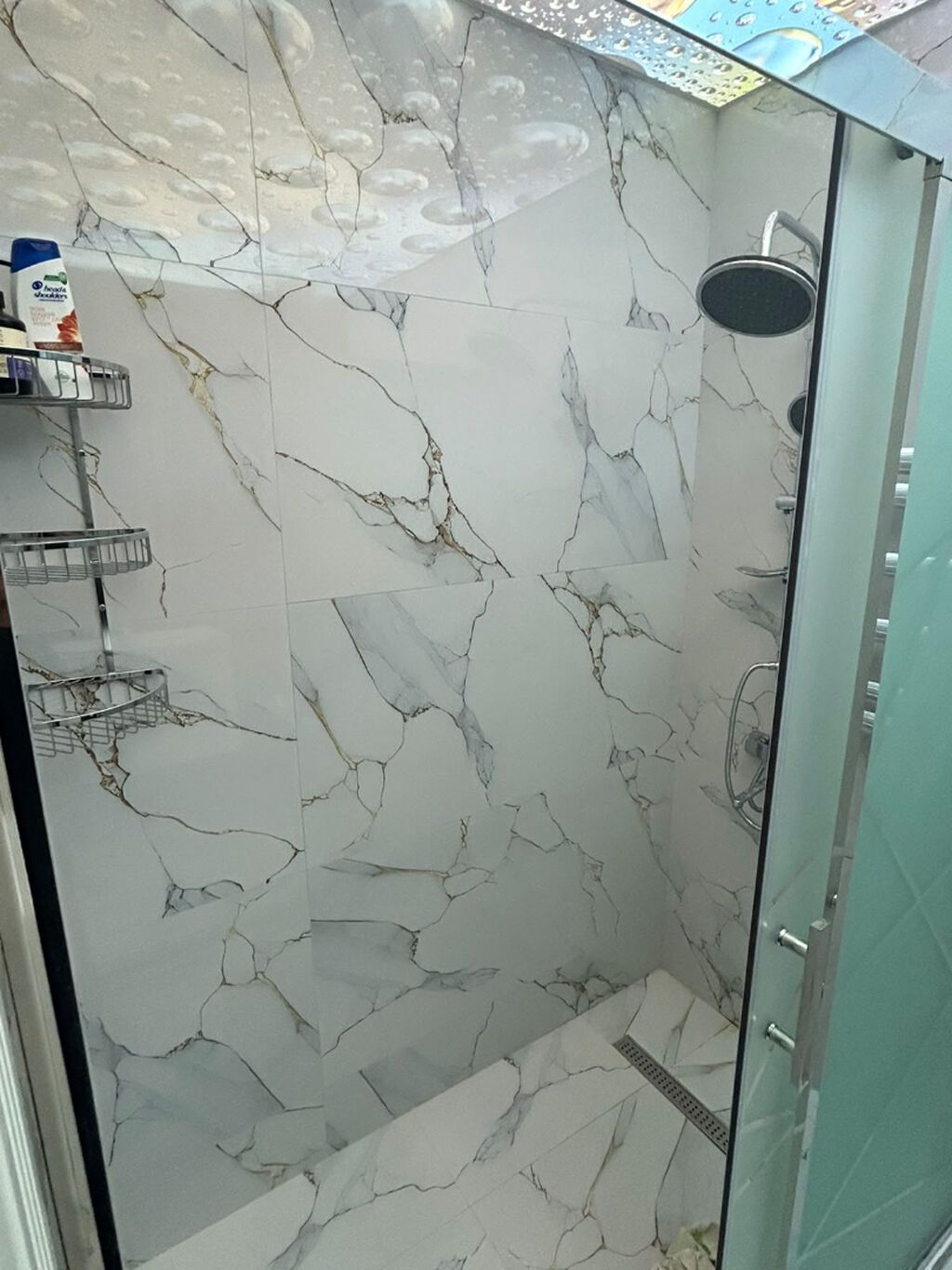 📍 Ünvan: Sumqayıt şəhəri, 20 Yanvar küçəsi, 🏢 Mülkün növü: Yeni