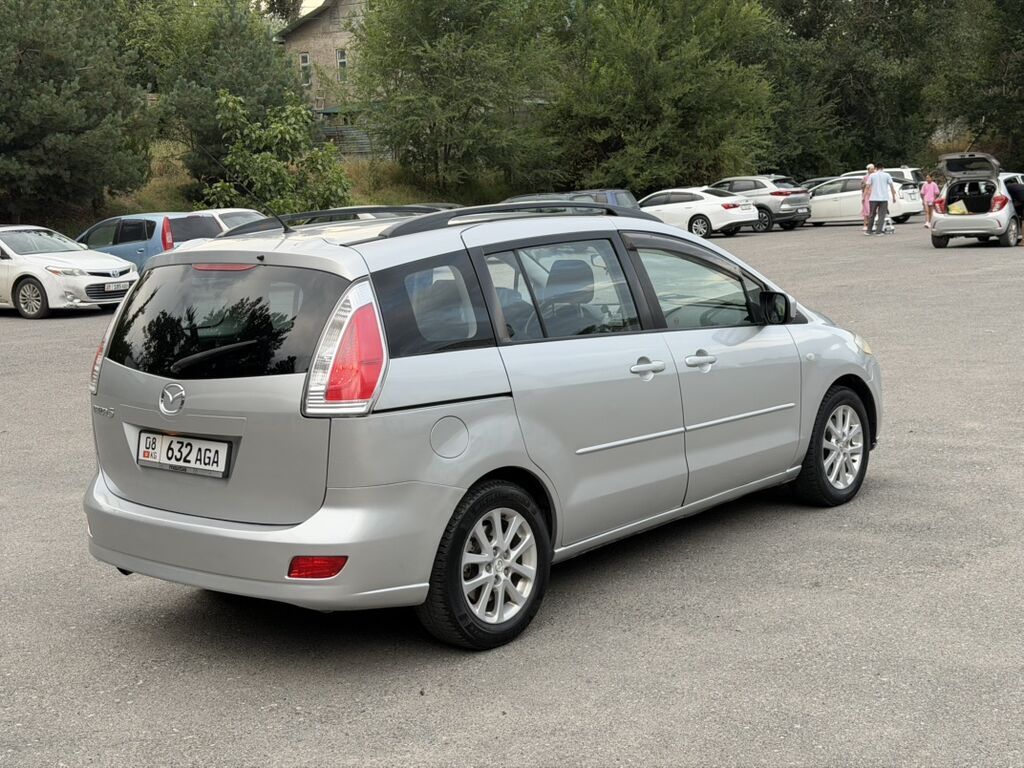 Mazda 5: 2009 г., 2 л, Механика, Дизель, Минивэн: фото 2