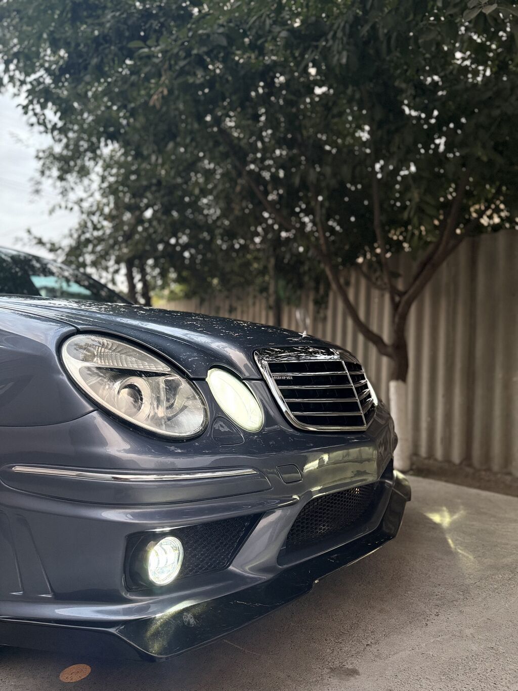 Mercedes-Benz E-Class: 2003 г., 5 л, Автомат, Бензин, Седан: фото 8