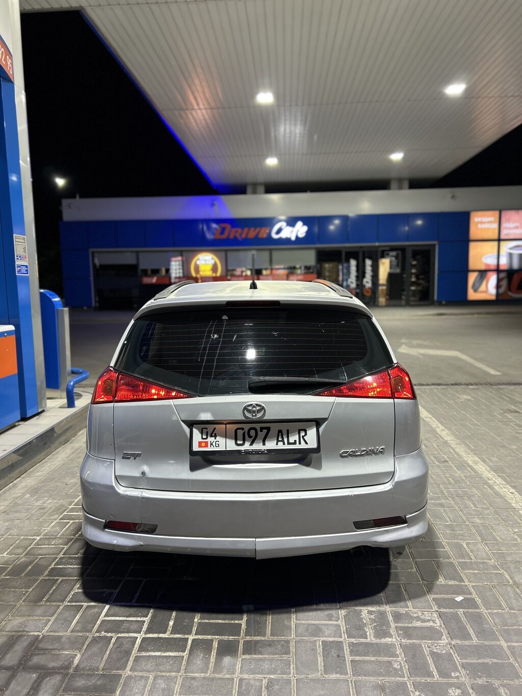 Toyota Caldina: 2003 г., 2 л, Автомат, Бензин, Универсал: фото 5