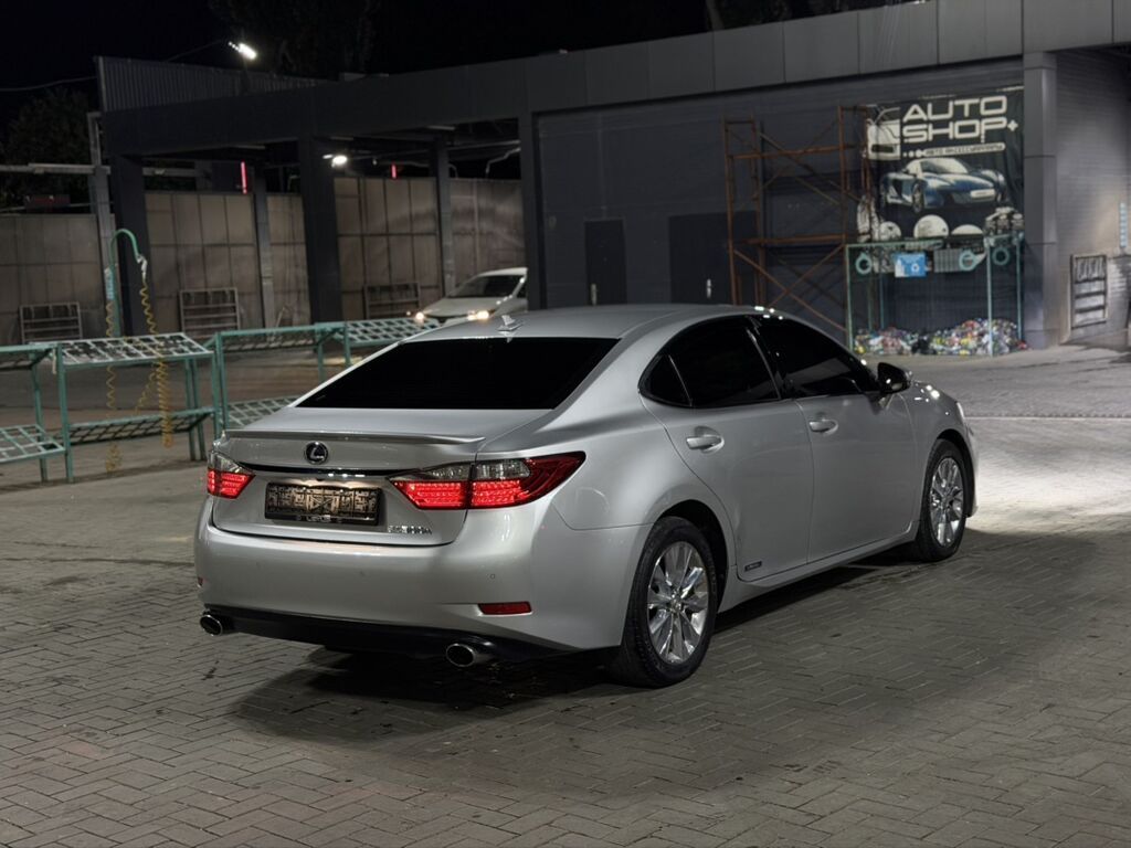 Lexus ES: 2013 г., 2.5 л, Автомат, Гибрид, Седан: фото 4