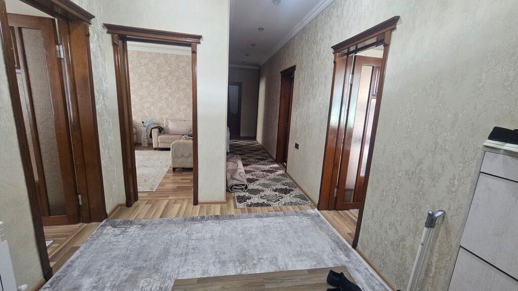 4 otaqlı, 130 kv. m, Kredit yoxdur, Yeni təmirli