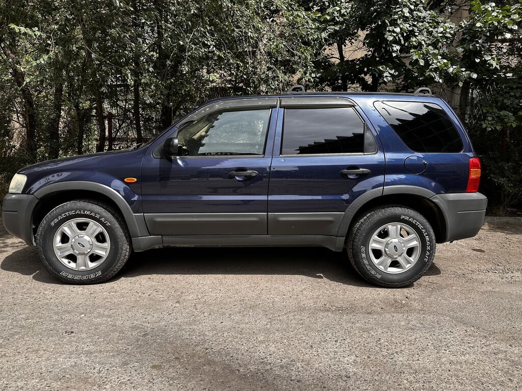 Ford Maverick: 2004 г., 3 л, Автомат, Газ, Кроссовер: фото 7