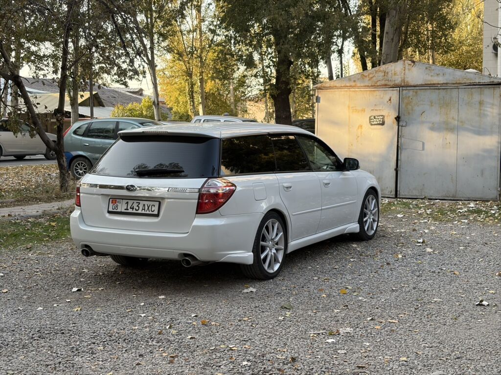 Subaru Legacy: 2004 г., 2 л, Бензин, Универсал: фото 3